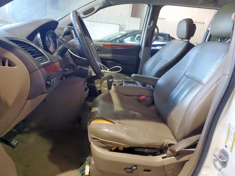 2C4RC1CG9CR383881 - 2012 CHRYSLER TOWN & COU TOURING L WHITE photo 7