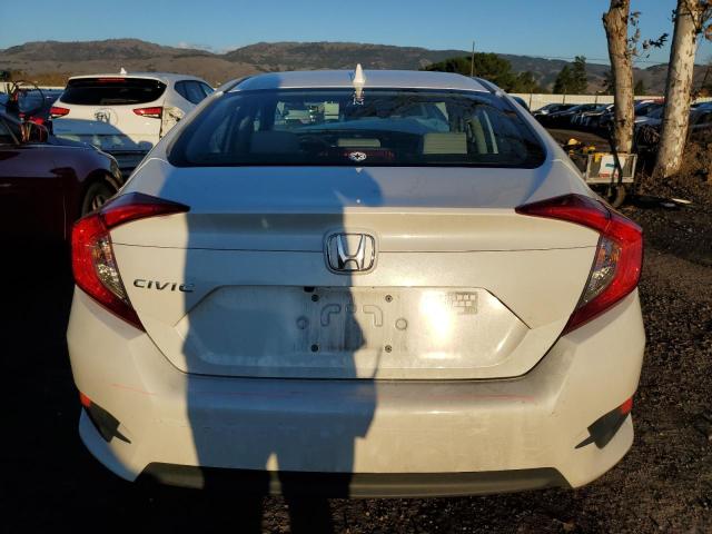 2HGFC2F7XJH573360 - 2018 HONDA CIVIC EX WHITE photo 6