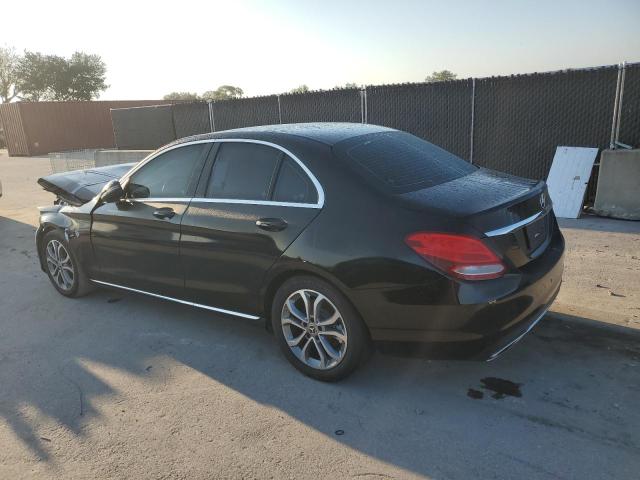 55SWF4JB3JU276903 - 2018 MERCEDES-BENZ C 300 Qara foto 2