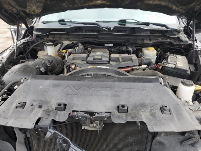 3C6UR5DL1FG686215 - 2015 RAM 2500 SLT შავი ფოტო 11