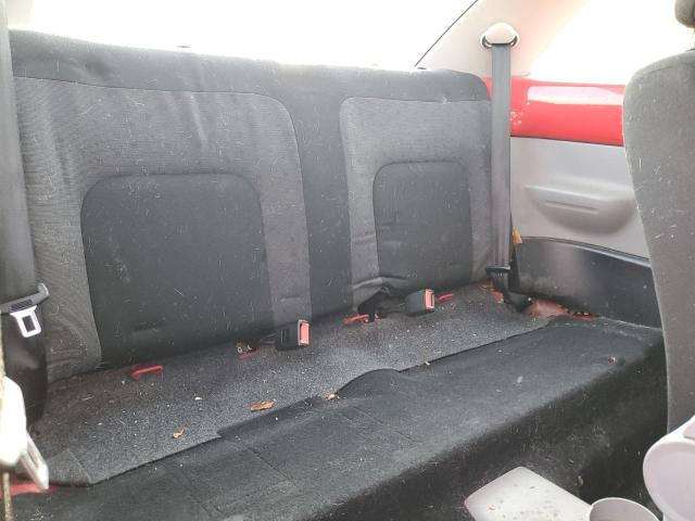 3VWCA21C5YM495915 - 2000 VOLKSWAGEN NEW BEETLE GLS Красный фото 10