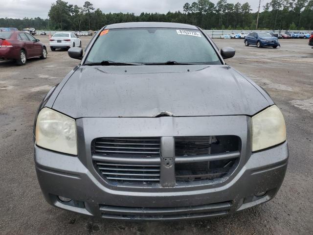 2D4GV58295H123319 - 2005 DODGE MAGNUM R/T SILVER photo 5