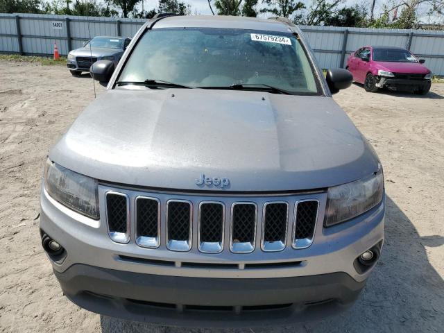 1C4NJCBA3GD611556 - 2016 JEEP COMPASS SPORT SILVER photo 5