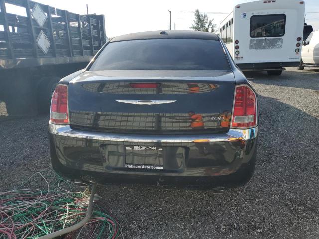 2C3CA4CGXBH568933 - 2011 CHRYSLER 300 BLACK photo 6