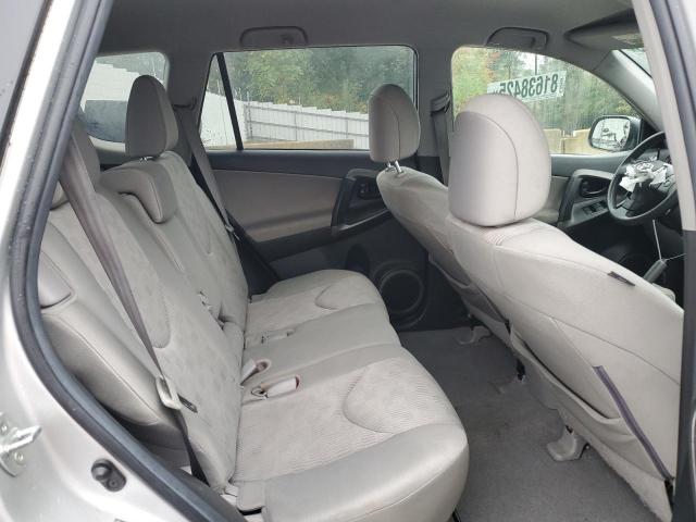 2T3BF4DV1CW202124 - 2012 TOYOTA RAV4 银色 照片 11