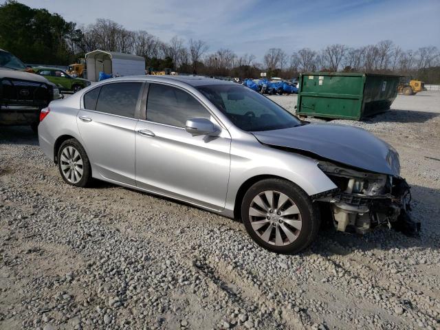 1HGCR2F78DA236092 - 2013 HONDA ACCORD EX SILVER photo 4