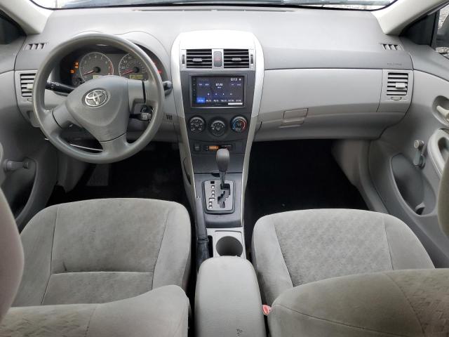 1NXBU4EEXAZ282193 - 2010 TOYOTA COROLLA BASE თეთრი ფოტო 8
