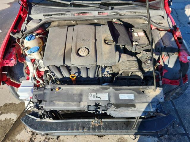 3VWDP7AJ7DM207823 - 2013 VOLKSWAGEN JETTA SE RED photo 11