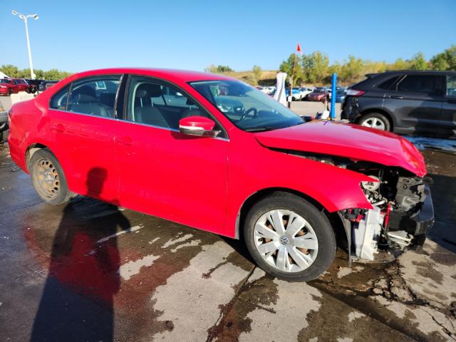 3VWDP7AJ7DM207823 - 2013 VOLKSWAGEN JETTA SE RED photo 4