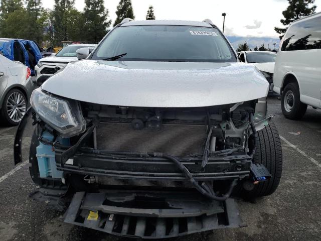 JN8AT2MT3GW029807 - 2016 NISSAN ROGUE S SILVER photo 5