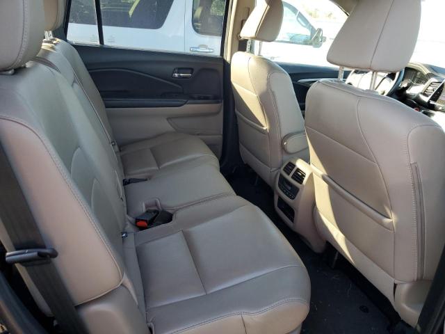 5FNYF6H51HB060743 - 2017 HONDA PILOT EXL GREEN photo 11