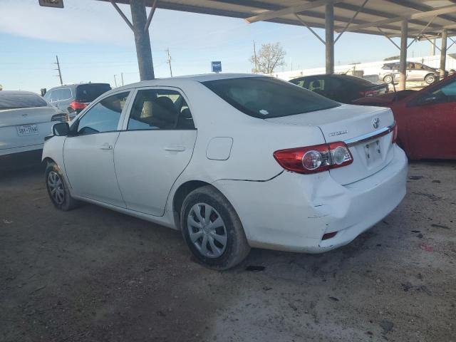 2T1BU4EE9CC789736 - 2012 TOYOTA COROLLA BASE WHITE photo 2