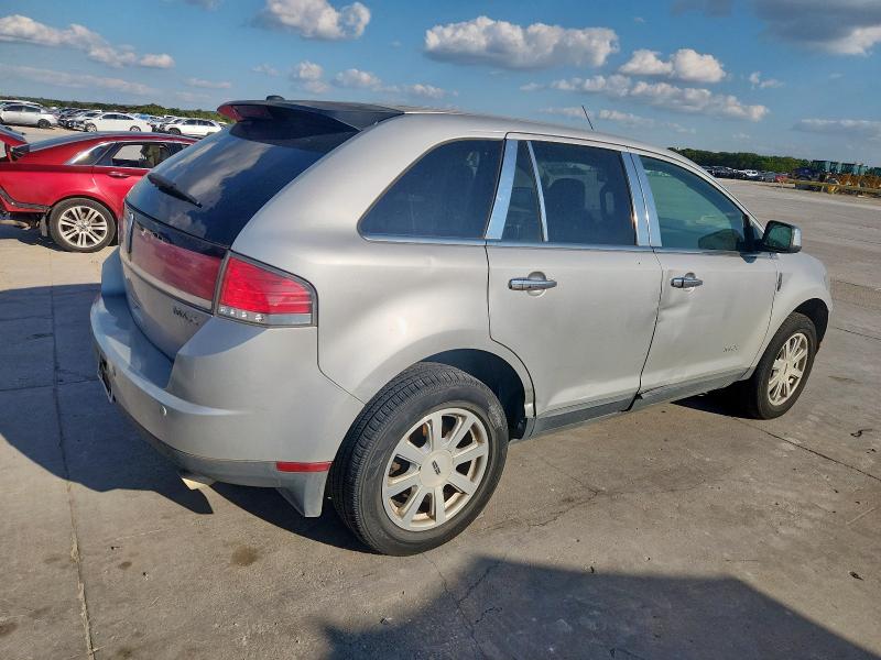 2LMDU68C99BJ08118 - 2009 LINCOLN MKX SILVER photo 3