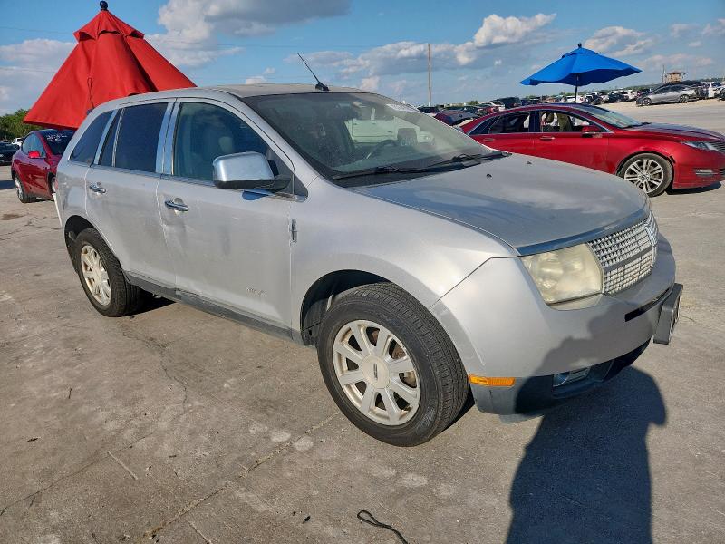 2LMDU68C99BJ08118 - 2009 LINCOLN MKX SILVER photo 4