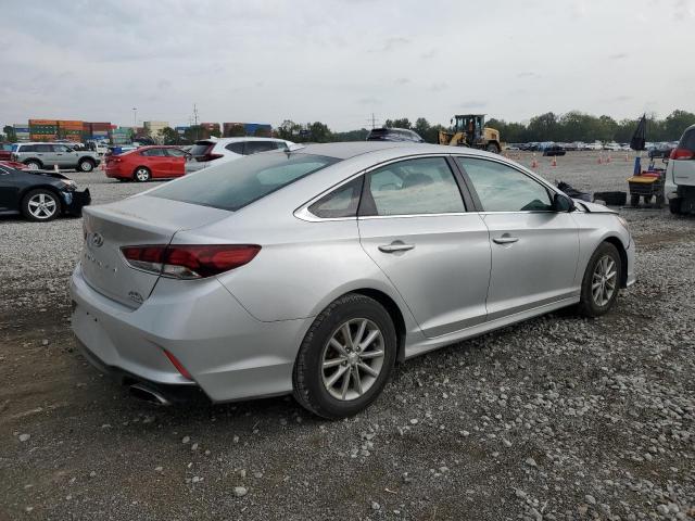 5NPE24AF8JH657191 - 2018 HYUNDAI SONATA SE Srebrny zdjęcie 3