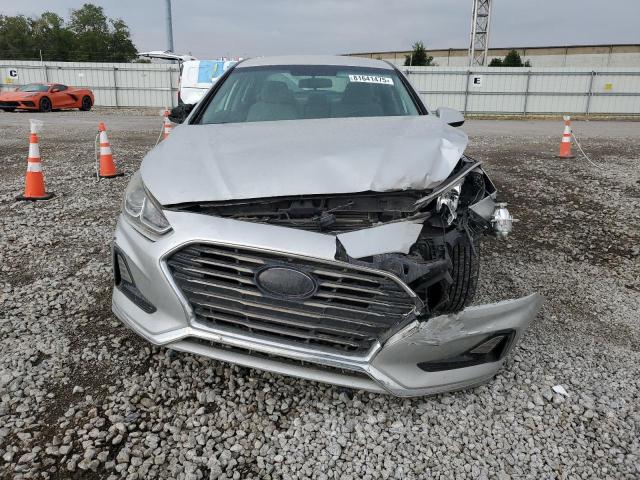 5NPE24AF8JH657191 - 2018 HYUNDAI SONATA SE Srebrny zdjęcie 5