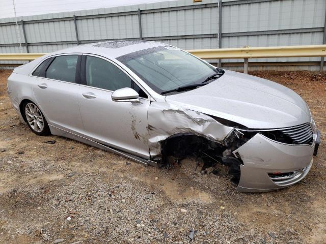 3LN6L2GK5ER828259 - 2014 LINCOLN MKZ SILVER photo 4