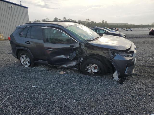 2T3W1RFV8LC063525 - 2020 TOYOTA RAV4 XLE ვერცხლისფერი ფოტო 4