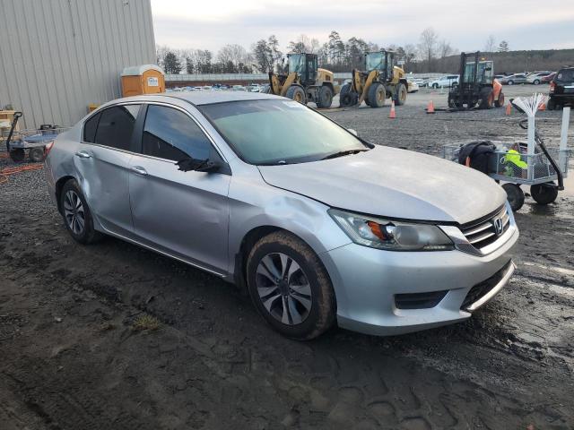 1HGCR2F30DA133293 - 2013 HONDA ACCORD LX SILVER photo 4