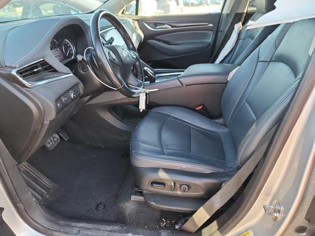 5GAEVAKW1LJ270658 - 2020 BUICK ENCLAVE ESSENCE SILVER photo 7