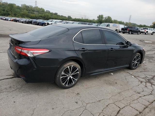 4T1B11HK8JU529770 - 2018 TOYOTA CAMRY L BLACK photo 3