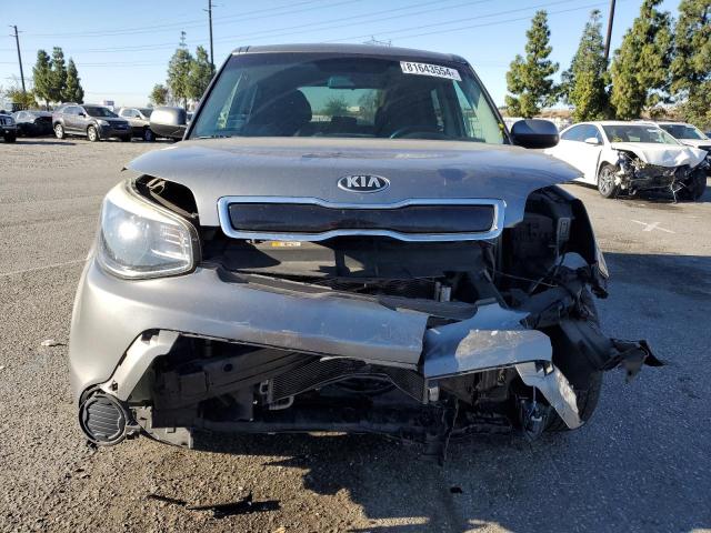 KNDJP3A5XF7181572 - 2015 KIA SOUL + GRAY photo 5
