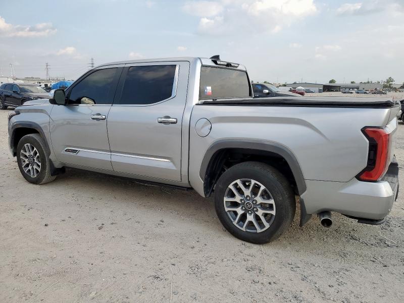 5TFMA5AB2RX036191 - 2024 TOYOTA TUNDRA CREWMAX PLATINUM ვერცხლისფერი ფოტო 2