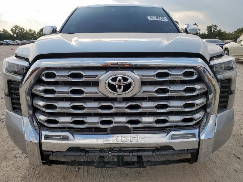 5TFMA5AB2RX036191 - 2024 TOYOTA TUNDRA CREWMAX PLATINUM ვერცხლისფერი ფოტო 5