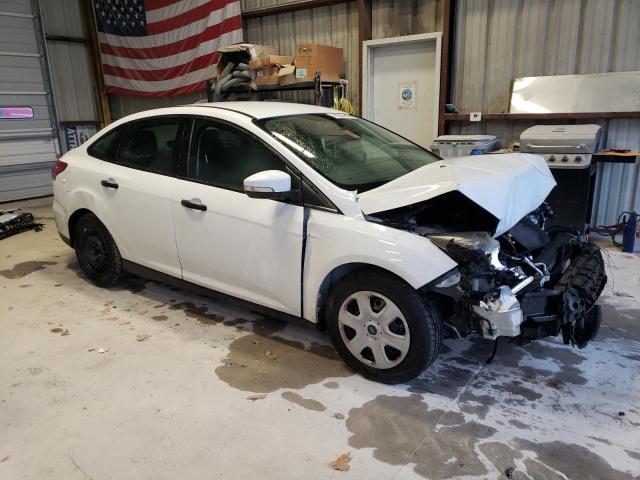 1FADP3E24JL234589 - 2018 FORD FOCUS S WHITE photo 4