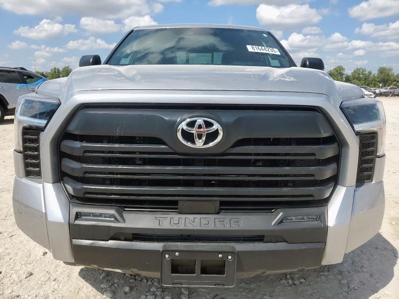 5TFLA5GD9SX003747 - 2025 TOYOTA TUNDRA DOUBLE CAB SR5 SILVER photo 5