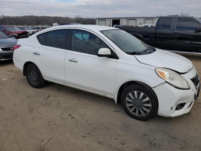 3N1CN7AP4DL882644 - 2013 NISSAN VERSA S WHITE photo 4