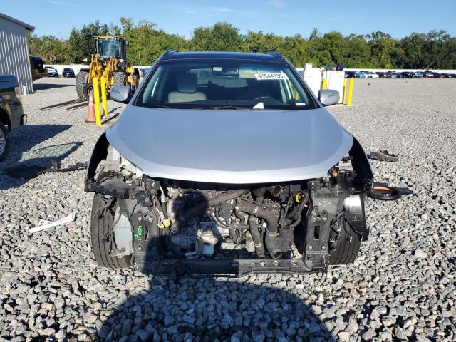 5XYZW4LAXHG480409 - 2017 HYUNDAI SANTA FE SPORT SILVER photo 5