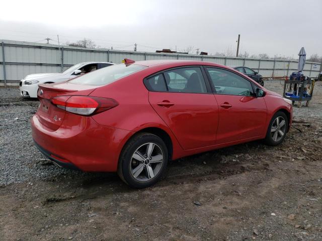 3KPFL4A79JE197778 - 2018 KIA FORTE LX RED photo 3