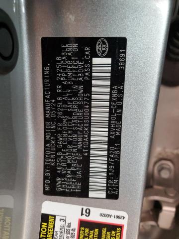 4T1DAACKXSU004775 - 2025 TOYOTA CAMRY XSE Silber Foto 12