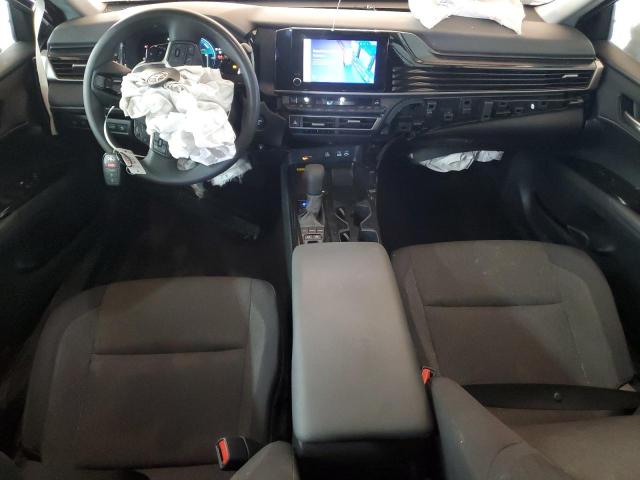 4T1DAACKXSU004775 - 2025 TOYOTA CAMRY XSE Silber Foto 8