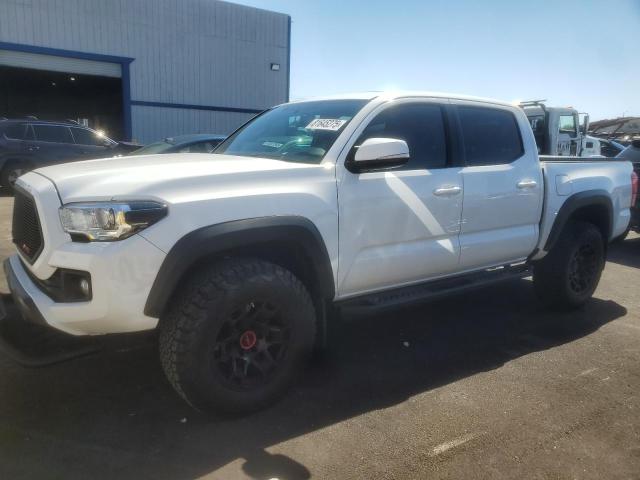 2017 TOYOTA TACOMA DOUBLE CAB, 