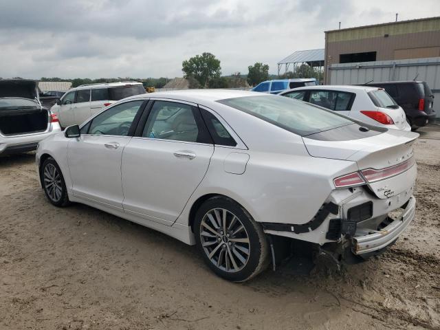 3LN6L5D91HR612822 - 2017 LINCOLN MKZ SELECT Білий фото 2