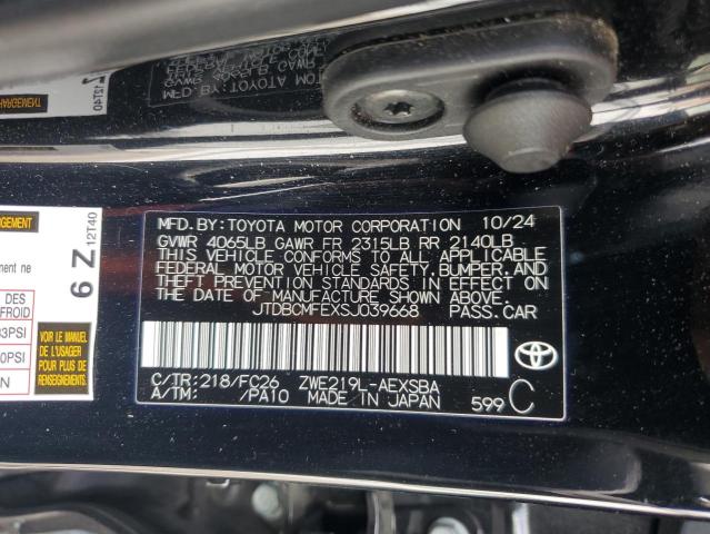 JTDBCMFEXSJ039668 - 2025 TOYOTA COROLLA LE Чорний фото 12