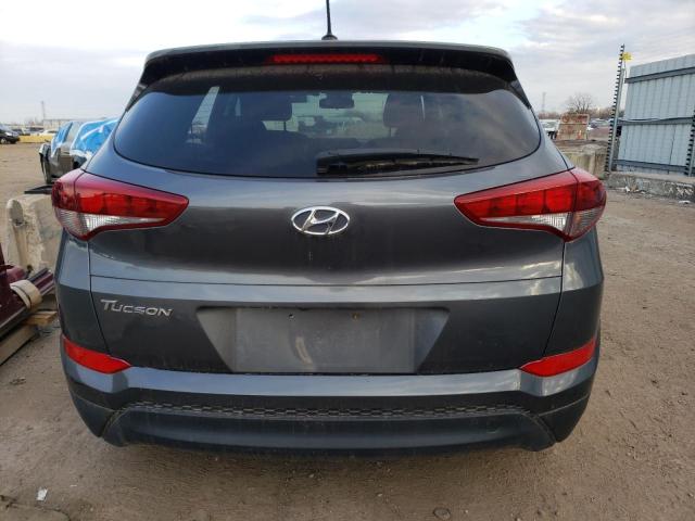 KM8J23A47HU547204 - 2017 HYUNDAI TUCSON SE GRAY photo 6