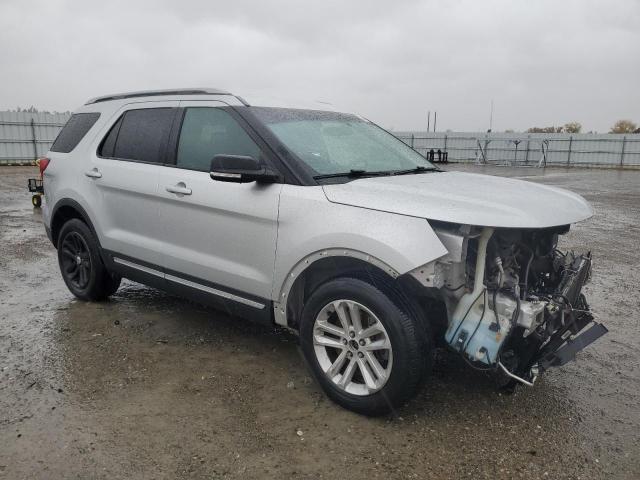 1FM5K7D85GGA29192 - 2016 FORD EXPLORER XLT SILVER photo 4