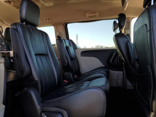 2C4RC1BG0FR545872 - 2015 CHRYSLER TOWN & COU TOURING GRAY photo 11