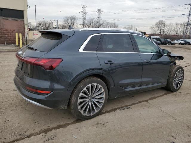 WA1VAAGE9KB013633 - 2019 AUDI E-TRON PRESTIGE GRAY photo 3