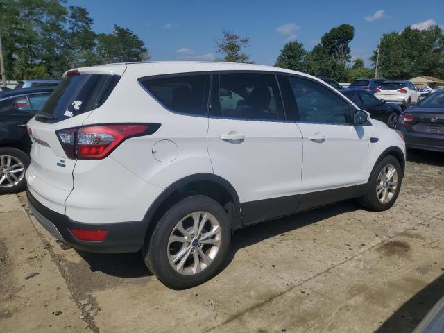 1FMCU9GD4HUE68067 - 2017 FORD ESCAPE SE 白色 照片 3