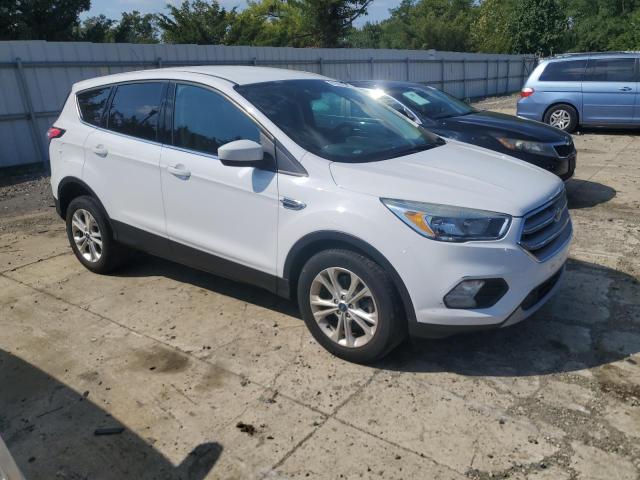 1FMCU9GD4HUE68067 - 2017 FORD ESCAPE SE 白色 照片 4