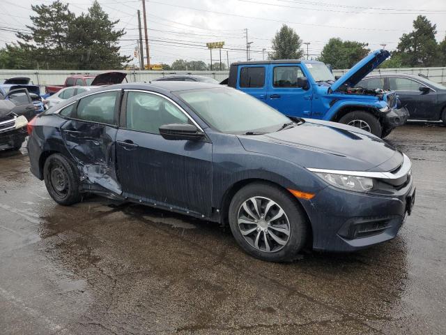 19XFC2F56JE044268 - 2018 HONDA CIVIC LX ლურჯი ფოტო 4