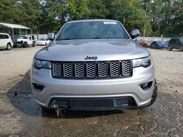 1C4RJEAG3JC433597 - 2018 JEEP GRAND CHER LAREDO Srebrny zdjęcie 5