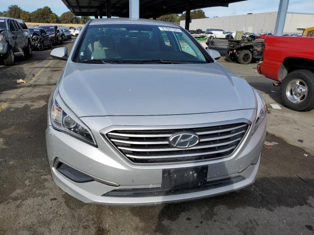 5NPE24AF6HH564003 - 2017 HYUNDAI SONATA SE SILVER photo 5