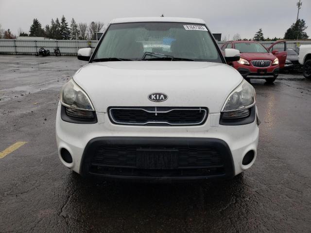 KNDJT2A64C7480257 - 2012 KIA SOUL + WHITE photo 5