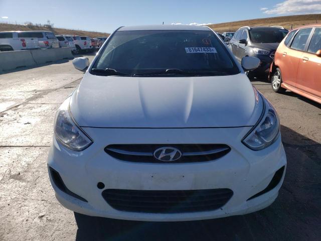 KMHCT4AE6GU134760 - 2016 HYUNDAI ACCENT SE WHITE photo 5