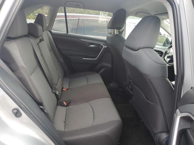 2T3P1RFV4SW555518 - 2025 TOYOTA RAV4 XLE 银色 照片 11